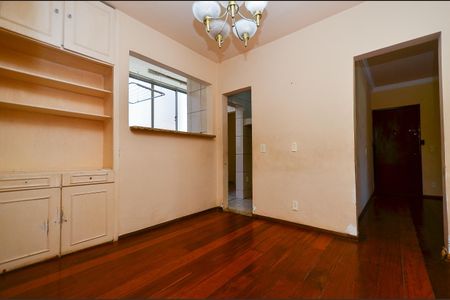 Apartamento à venda com 90m², 3 quartos e 1 vagaSala de Jantar