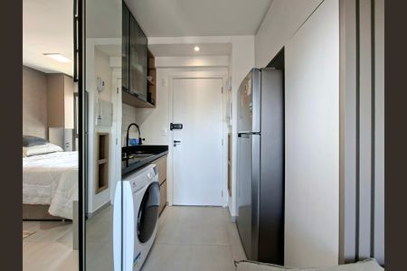 Studio para alugar com 27m², 1 quarto e sem vaga Studio para alugar com 27m², 1 quarto e sem vagaCozinha e Área de Serviço