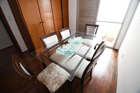 Quarto 1 de apartamento à venda com 2 quartos, 57m² em Taquaral, Campinas