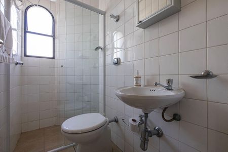 Apartamento à venda com 361m², 3 quartos e 4 vagasÁrea de Serviço - Banheiro