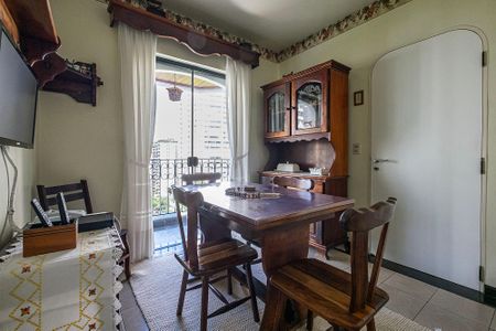 Apartamento à venda com 361m², 3 quartos e 4 vagasCozinha - Copa