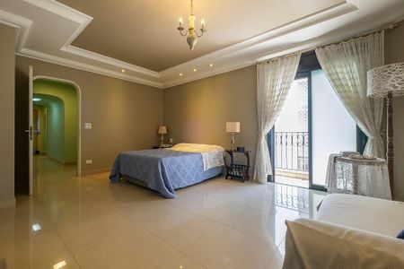 Apartamento à venda com 361m², 3 quartos e 4 vagasSuíte 1