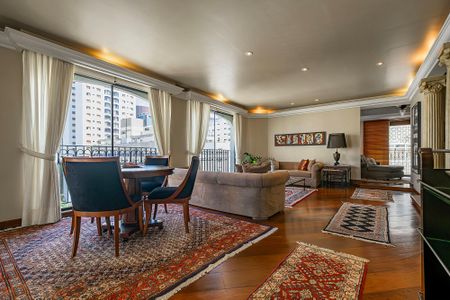 Apartamento à venda com 361m², 3 quartos e 4 vagasSala