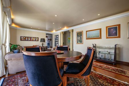 Apartamento à venda com 361m², 3 quartos e 4 vagasSala