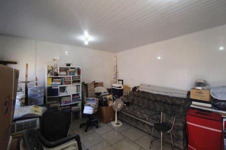 Casa à venda com 250m², 2 quartos e 4 vagasStudio