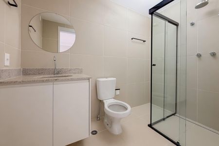 Studio para alugar com 32m², 1 quarto e sem vaga Studio para alugar com 32m², 1 quarto e sem vagaBanheiro Social