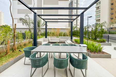 Studio para alugar com 32m², 1 quarto e sem vaga Studio para alugar com 32m², 1 quarto e sem vagaÁrea comum