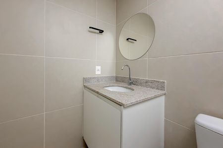 Studio para alugar com 32m², 1 quarto e sem vaga Studio para alugar com 32m², 1 quarto e sem vagaBanheiro Social