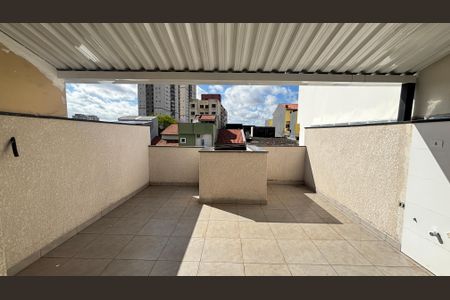 Apartamento à venda com 90m², 2 quartos e 2 vagasCobertura