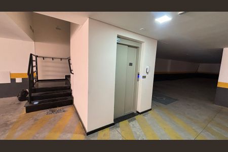 Apartamento à venda com 90m², 2 quartos e 2 vagasGaragem