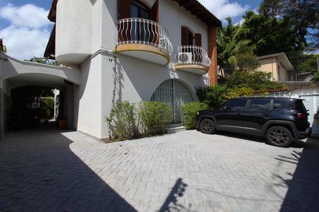 Garagem de casa à venda com 4 quartos, 315m² em Planalto Paulista, São Paulo