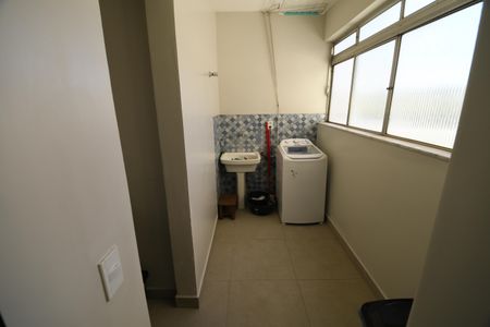 Apartamento para alugar com 70m², 2 quartos e 1 vagaÁrea de Serviço