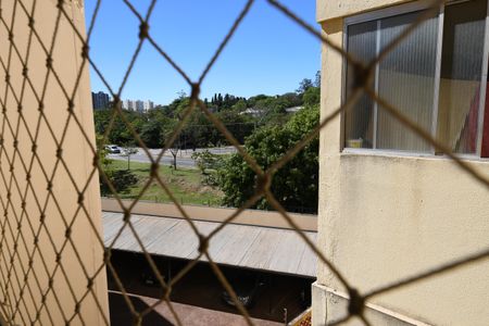 Apartamento para alugar com 70m², 2 quartos e 1 vagaÁrea de Serviço - Vista