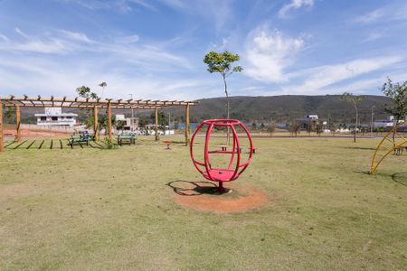 Casa de condomínio para alugar com 450m², 5 quartos e 4 vagasÁrea comum - Playground