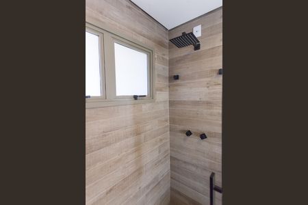 Casa de condomínio para alugar com 450m², 5 quartos e 4 vagasbanheiro quarto de hospedes 