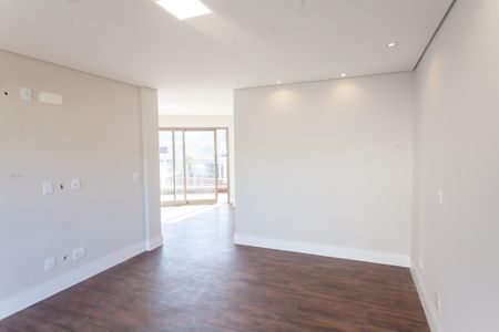 Casa de condomínio para alugar com 450m², 5 quartos e 4 vagassuite 