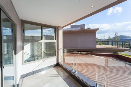 Casa de condomínio para alugar com 450m², 5 quartos e 4 vagasVaranda da Suíte