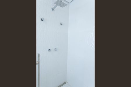 Casa de condomínio para alugar com 450m², 5 quartos e 4 vagasBanheiro da Suíte