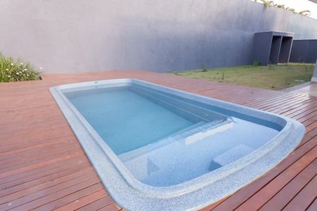 Casa de condomínio para alugar com 450m², 5 quartos e 4 vagasPiscina