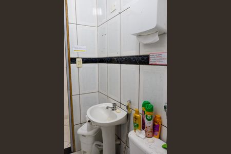 Casa à venda com 374m², 5 quartos e 6 vagas Casa à venda com 374m², 5 quartos e 6 vagasBanheiro