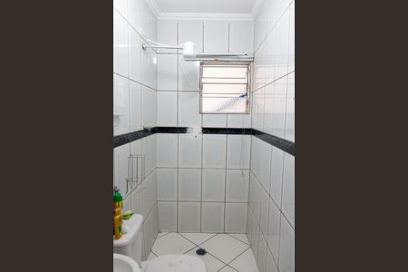 Casa à venda com 374m², 5 quartos e 6 vagas Casa à venda com 374m², 5 quartos e 6 vagasBanheiro