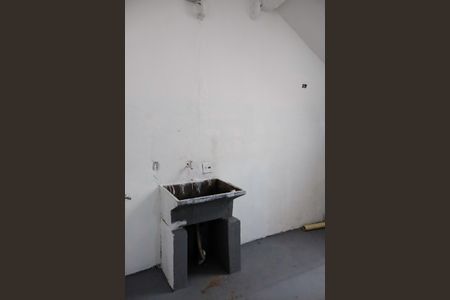 Casa à venda com 374m², 5 quartos e 6 vagas Casa à venda com 374m², 5 quartos e 6 vagasÁrea de Serviço