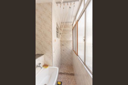 Apartamento à venda com 58m², 2 quartos e 1 vagaÁrea de Serviço