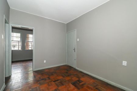 Sala de apartamento para alugar com 1 quarto, 77m² em São João, Porto Alegre