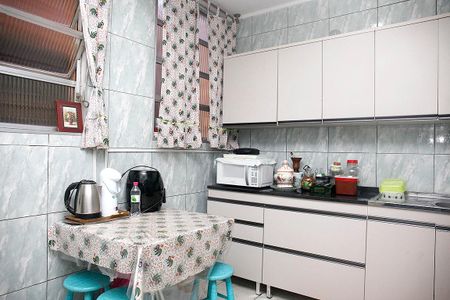 Apartamento para alugar com 104m², 3 quartos e sem vagaCozinha