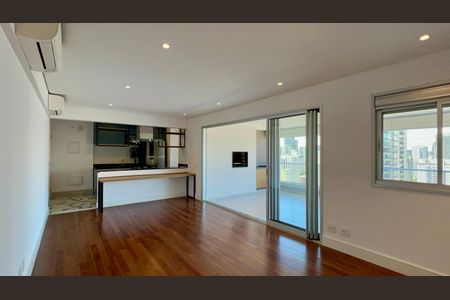 Sala de apartamento para alugar com 2 quartos, 120m² em Pinheiros, São Paulo