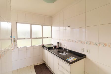 Apartamento à venda com 68m², 2 quartos e 1 vagaCozinha