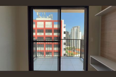 Apartamento para alugar com 42m², 2 quartos e sem vaga Apartamento para alugar com 42m², 2 quartos e sem vagaVaranda