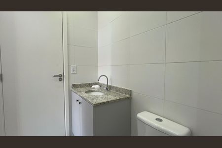 Apartamento para alugar com 42m², 2 quartos e sem vaga Apartamento para alugar com 42m², 2 quartos e sem vagaBanheiro da Suíte