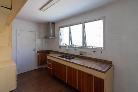 Apartamento para alugar com 116m², 3 quartos e 2 vagasCozinha
