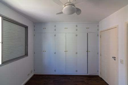 Apartamento para alugar com 116m², 3 quartos e 2 vagasSuíte