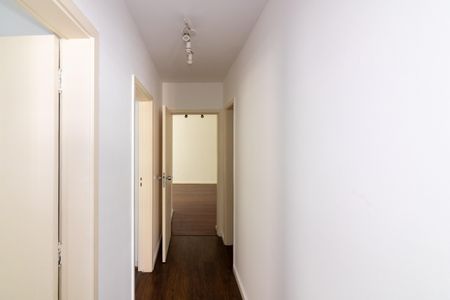 Apartamento para alugar com 116m², 3 quartos e 2 vagasCorredor