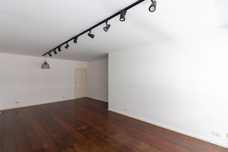 Apartamento para alugar com 116m², 3 quartos e 2 vagasSala