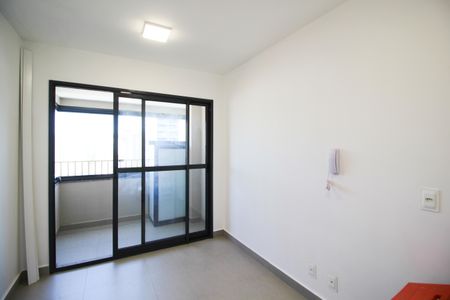 Sala de apartamento para alugar com 1 quarto, 25m² em Vila Olímpia, São Paulo