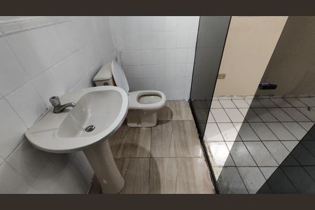 Banheiro da Suíte de casa para alugar com 1 quarto, 50m² em Jardim Nossa Senhora do Carmo, São Paulo