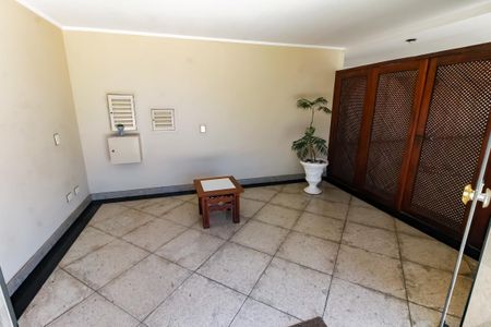 Apartamento para alugar com 110m², 3 quartos e 3 vagasÁrea comum