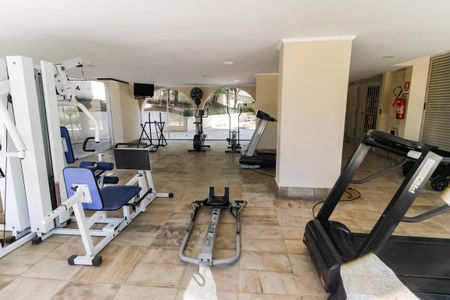 Apartamento para alugar com 110m², 3 quartos e 3 vagasÁrea comum - Academia