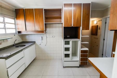 Apartamento para alugar com 110m², 3 quartos e 3 vagasCozinha - Armários