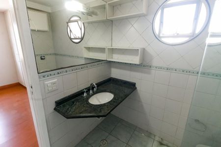 Apartamento para alugar com 110m², 3 quartos e 3 vagasBanheiro da Suíte