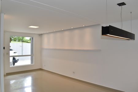 Casa de condomínio para alugar com 179m², 4 quartos e 2 vagasSala