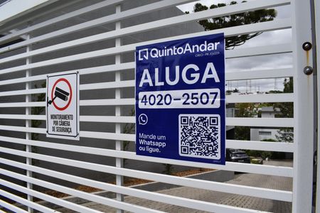 Casa de condomínio para alugar com 179m², 4 quartos e 2 vagasPlaca