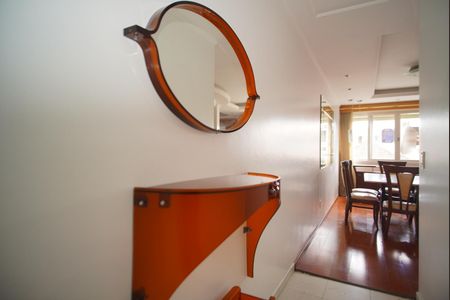 Entrada de apartamento para alugar com 2 quartos, 110m² em Petrópolis, Porto Alegre