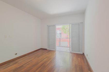 Casa à venda com 446m², 4 quartos e 6 vagasSuíte 3