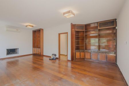 Casa à venda com 446m², 4 quartos e 6 vagasSala 2