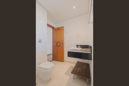 Casa à venda com 446m², 4 quartos e 6 vagasBanheiro da Suíte 3