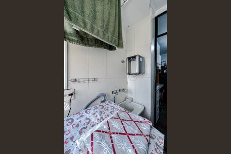 Apartamento à venda com 71m², 3 quartos e 2 vagas Apartamento à venda com 71m², 3 quartos e 2 vagasÁrea de Serviço